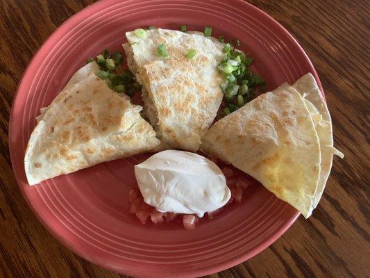 Just the right amount of crispy ~quesadillas with chicken, pico, onions.