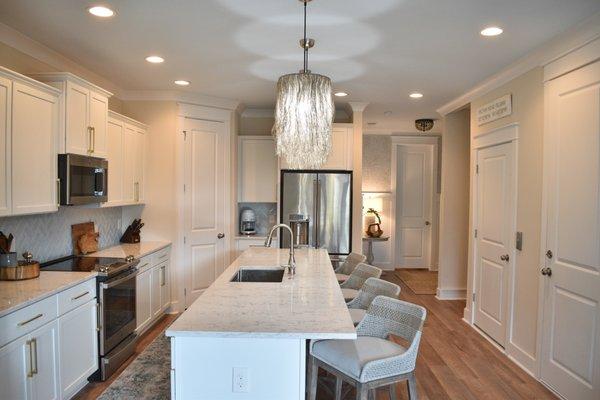 Kitchen and all appliances