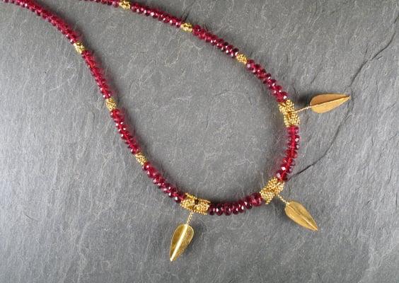 22 & 20k Yellow Gold Red Spinel Necklace