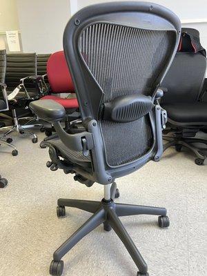 Herman Miller Aeron B