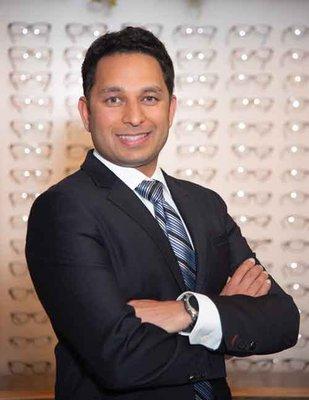 Dr. Farhan Irshad is a highly skilled eye surgeon who recently joined Eye Clinic of Austin and is now accepting patients.