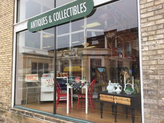 Oak Street Antiques, Collectibles, and Mercantile