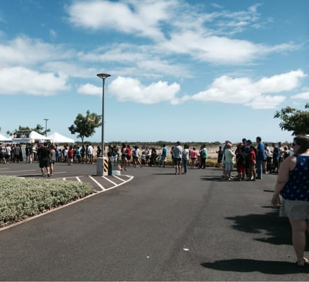 Eat the Street Kapolei- longest line goes to Aloha Lemonades- extreme left to extreme right that's all one line