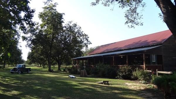 The Cotton barn