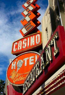 Las Vegas Walking Tours (888) 571-6587 to Book Today