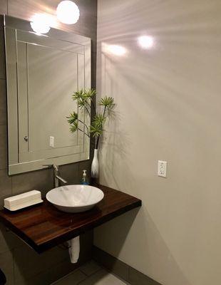 Clean & bright accessible bathroom