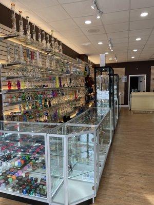 Premium Glass from name brands such as Clover, Grav, etc.