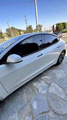 2022 Tesla model 3 , 15% nano carbon tint all around ! So happy with J's work !