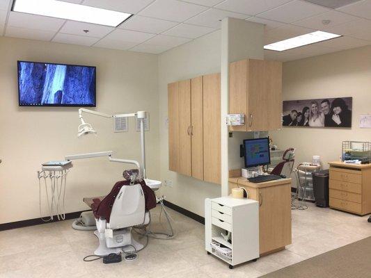 Inside the Smileneeds Dental office