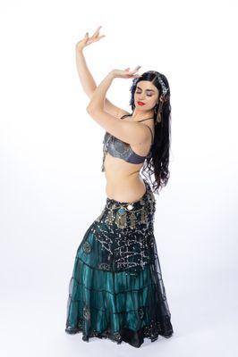 weekend belly dance classes