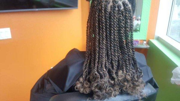 long kinky twist