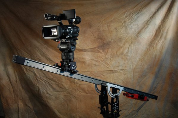 Rent our Matthews DC camera slider you can get shots not possible with other sliders. The DC slider can even turn into a simple jib