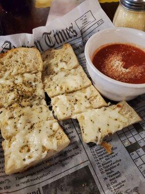 Cheesy garlic bread