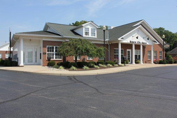 FOR LEASE:  925 Deis Dr., Fairfield, OH  45014