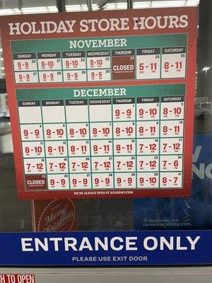 Holiday hours 2022