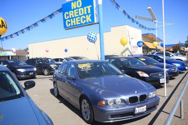 2003 BMW 530 I , smog , runs great , we finance !! NO CREDIT check !!