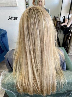 Beautiful highlights after pic. The beach blonde look