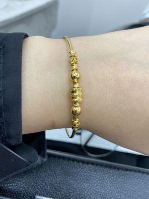 Gold bangle