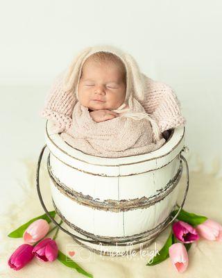 Newborn Easter Portraits