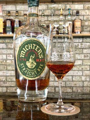 A pour of Michter's 10 Year single barrel Kentucky straight rye.