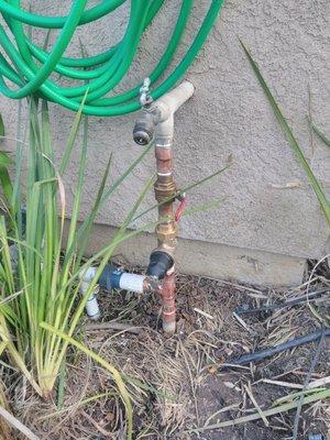 Installation of a new pressure regulator.