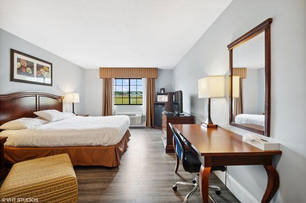 Best hotel in Mooresville, IN. Beautiful, rehabbed boutique hotel located near Franciscan Health & Indianapolis International Airport.