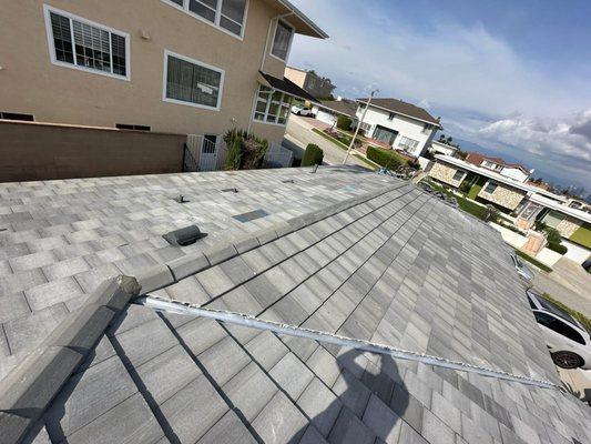 Roof replacement service in los angeles, ca