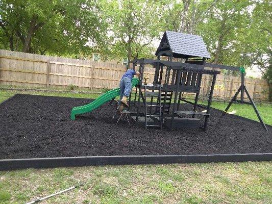 Bed mulch done for playground