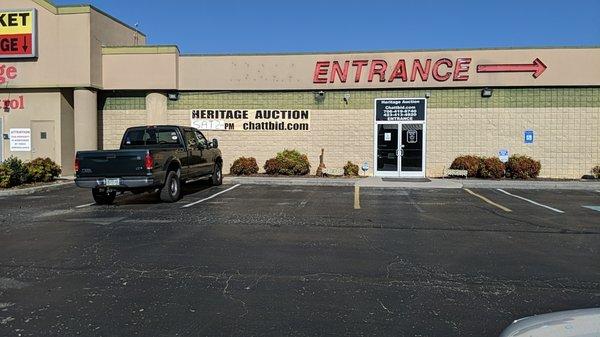 Heritage Antiques & Auction