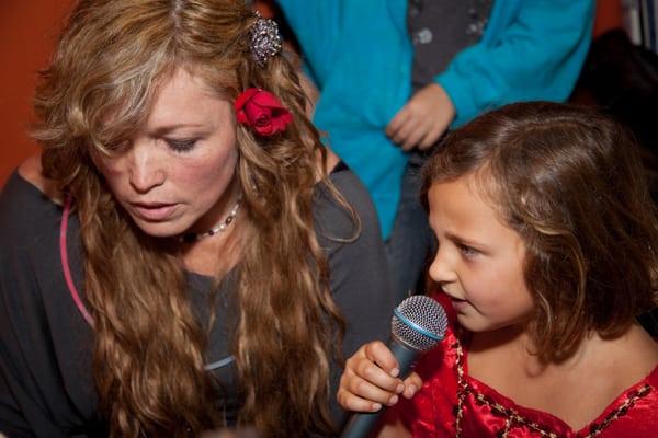 Melody Goldiner, amazing voice, and Bonnie teVelde working together