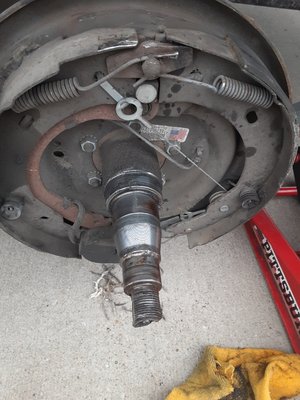 Whole axle on a trailer