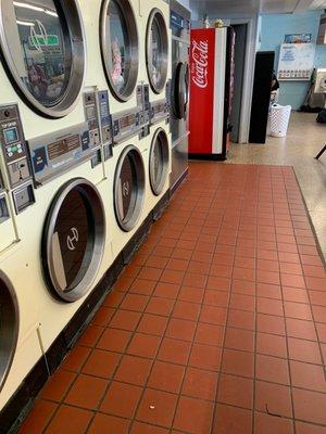 Washtub Laundromat