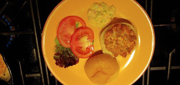 Southern Style Crab Cake w/ a Lemon Parsley Aioli