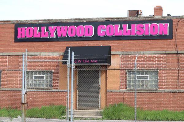 At Hollywood Collision, We Are A Women- Owned Business Servicing The Entire Tri-State Area.