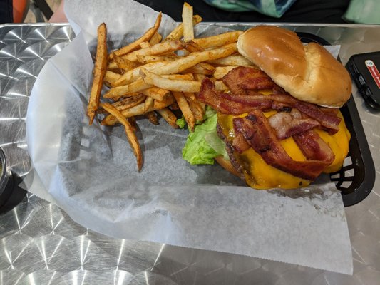 Bacon cheeseburger