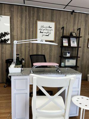 Manicure station