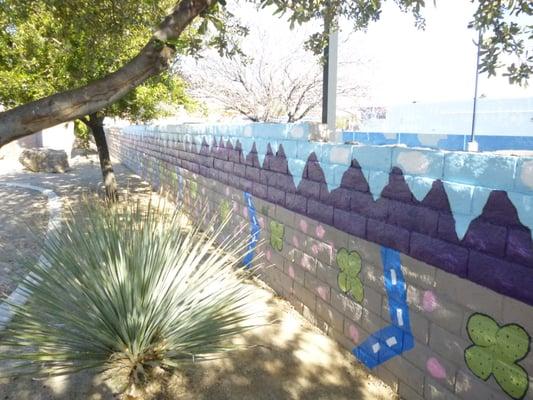 Desert Themed painted mural facing the horse shoe court at the West Flamingo Senior Center