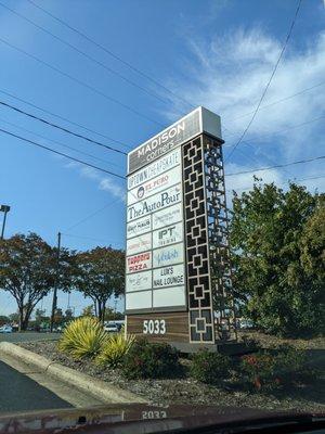 Madison Corners Shopping Center, Charlotte