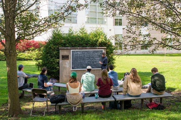 Outdoor classroom behind Schaffer Library