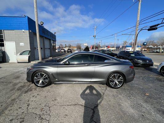 2017 Infiniti Q60