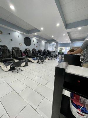 Elude Nail Spa