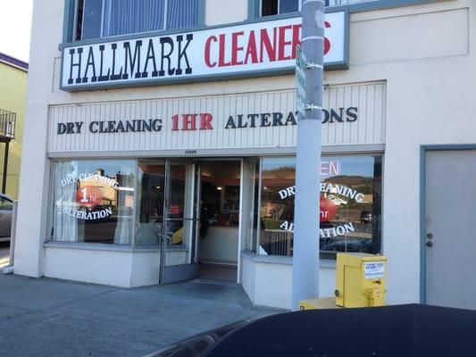 Great local dry cleaners =)