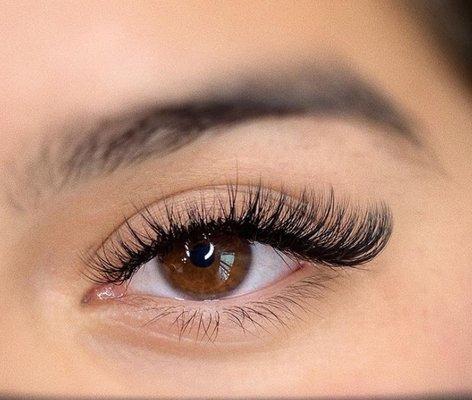 Lift your lash with Irene