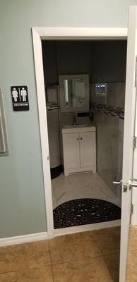 Clean toilet