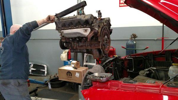 2011 pick up truck engine removal