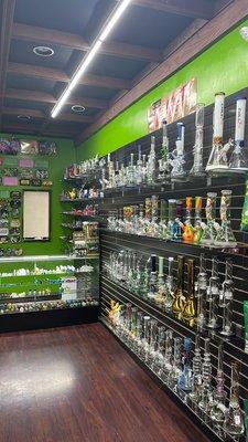 Wide selection of Water pipes