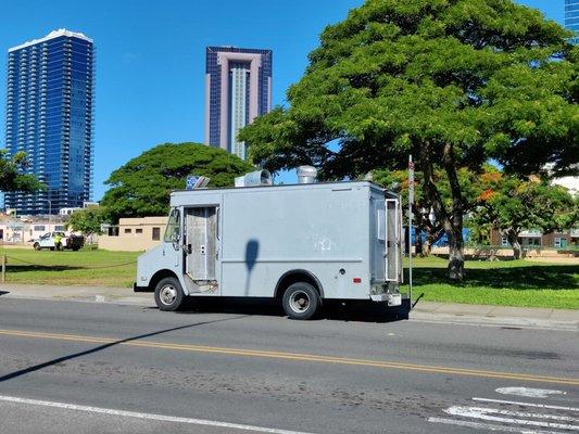 The Gray Manapua Truck