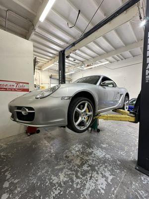 Pristine 25,000 mile Porsche 987 Cayman S for water pump and full service