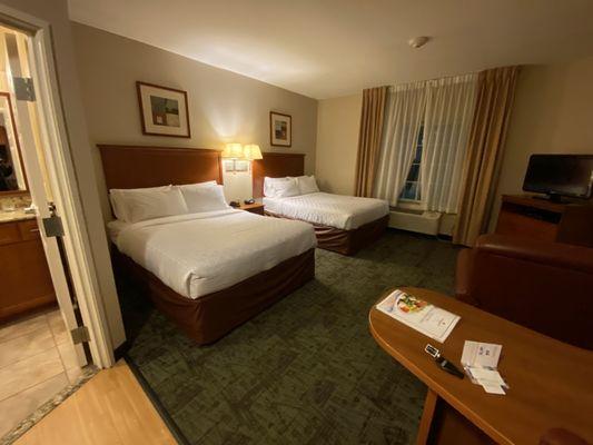 Candlewood Suites - Champaign