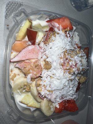 Fruit with cream